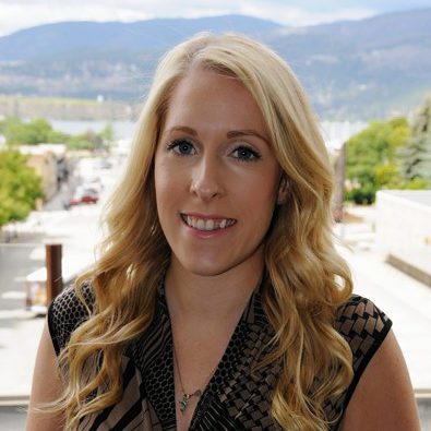 Jennifer Moore Headshot Kelowna Background